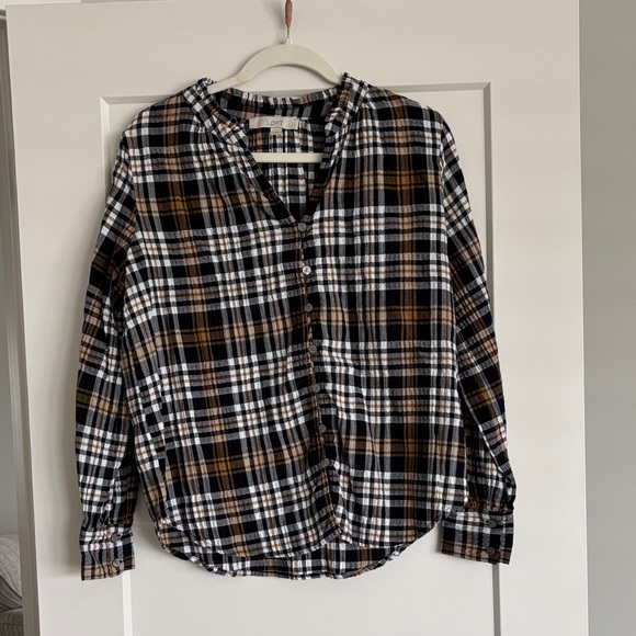 LOFT Tops - LOFT Black Plaid Shirt